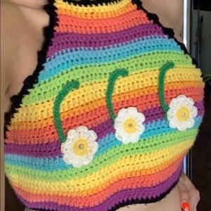 DAISY HIP HALTER TOP🌸🌸😌